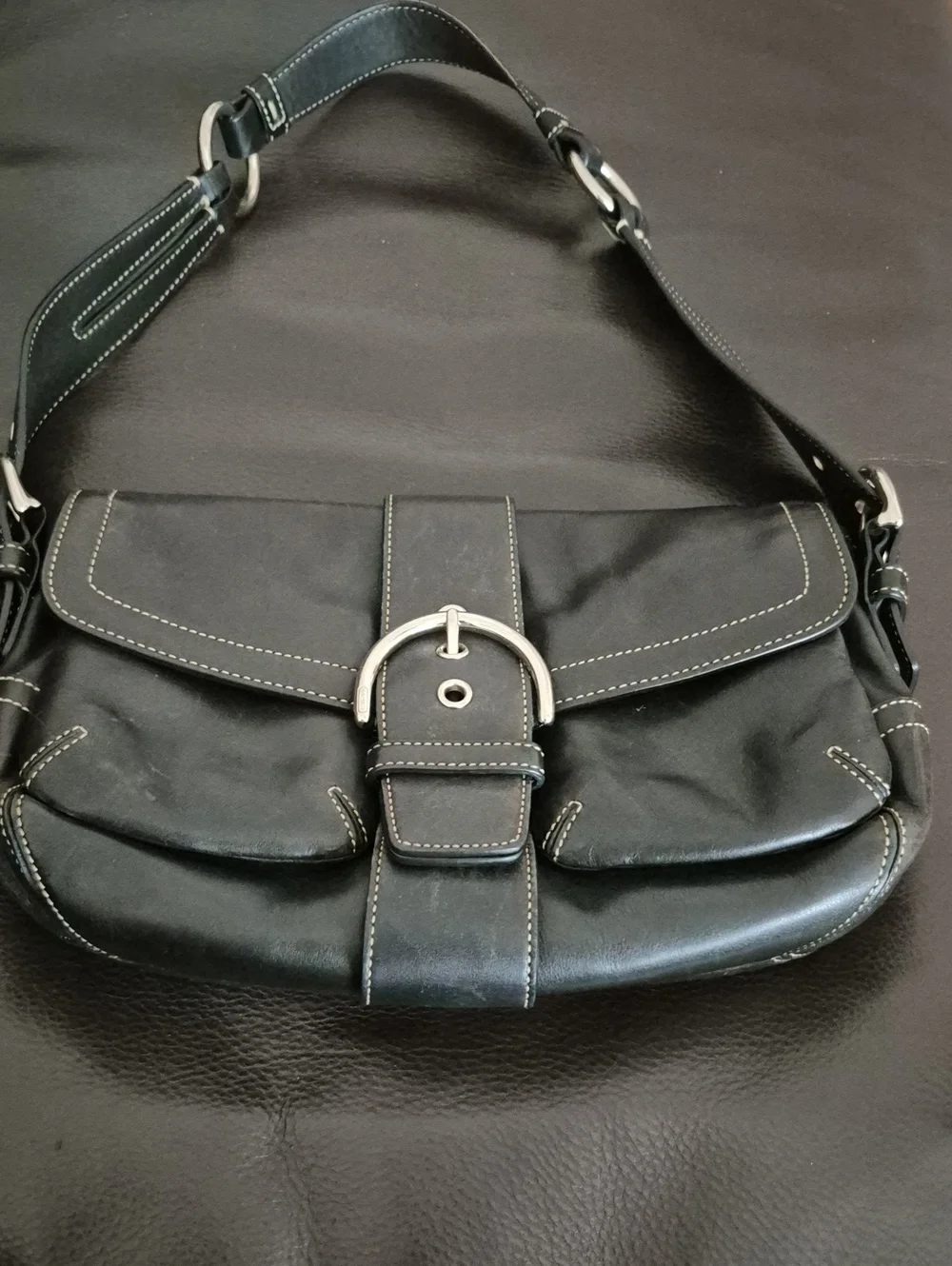 Y2K Coach Classic Black Shoulder Bag with Silver Buckle 3653